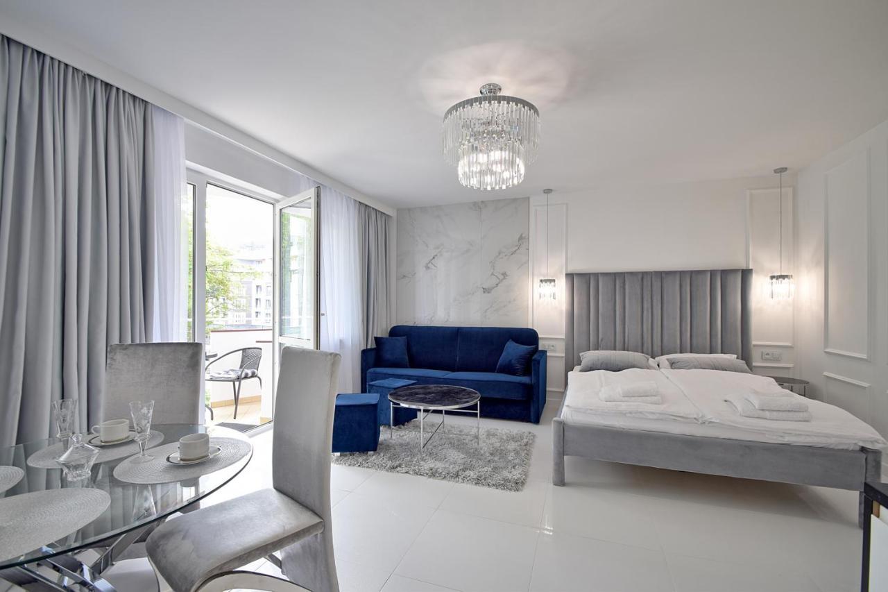 Crystal Apartament 80M Od Plazy, Przy Latarni Morskiej Kolberg Exterior foto